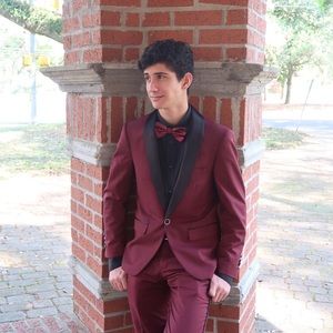 Meet your Posher, Alex